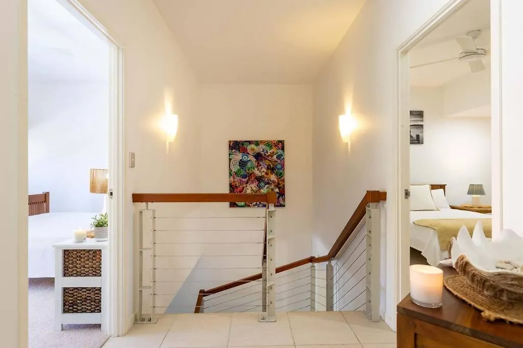 Savannah Villa Elua Порт Дуглас Австралия